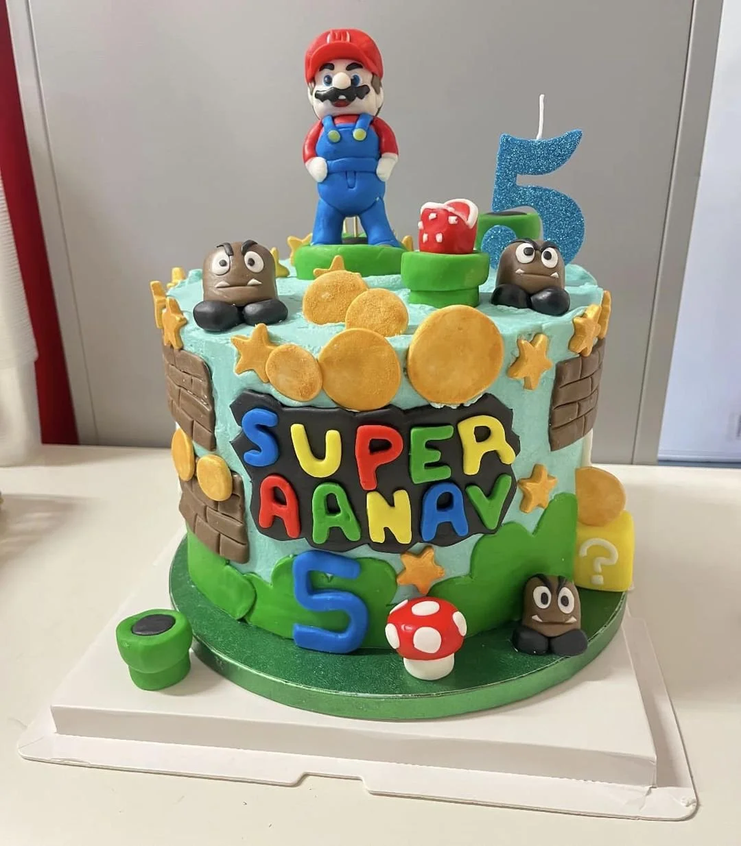 Fondant Cake
