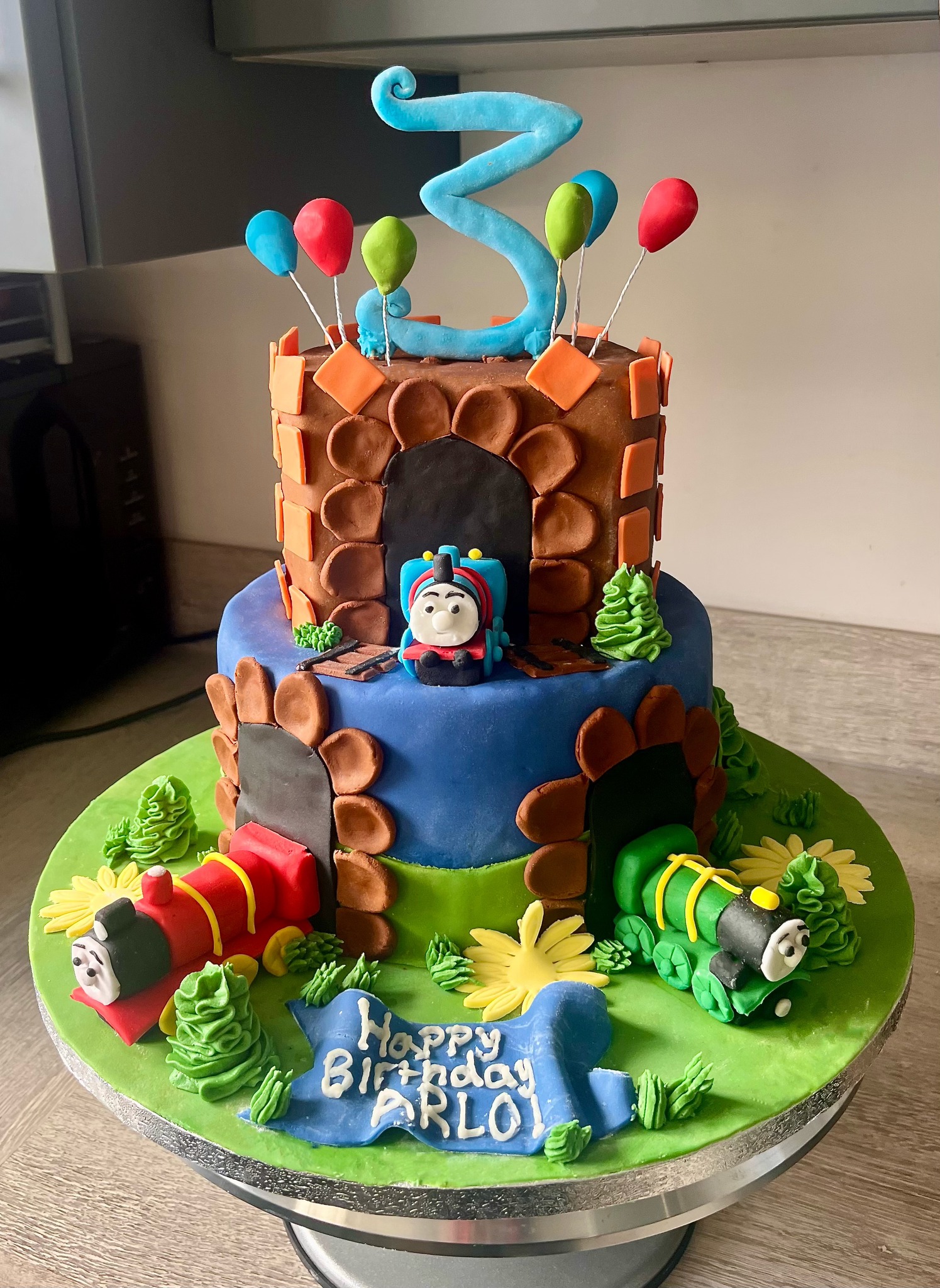 Thomas the Tank Engine birthday cake